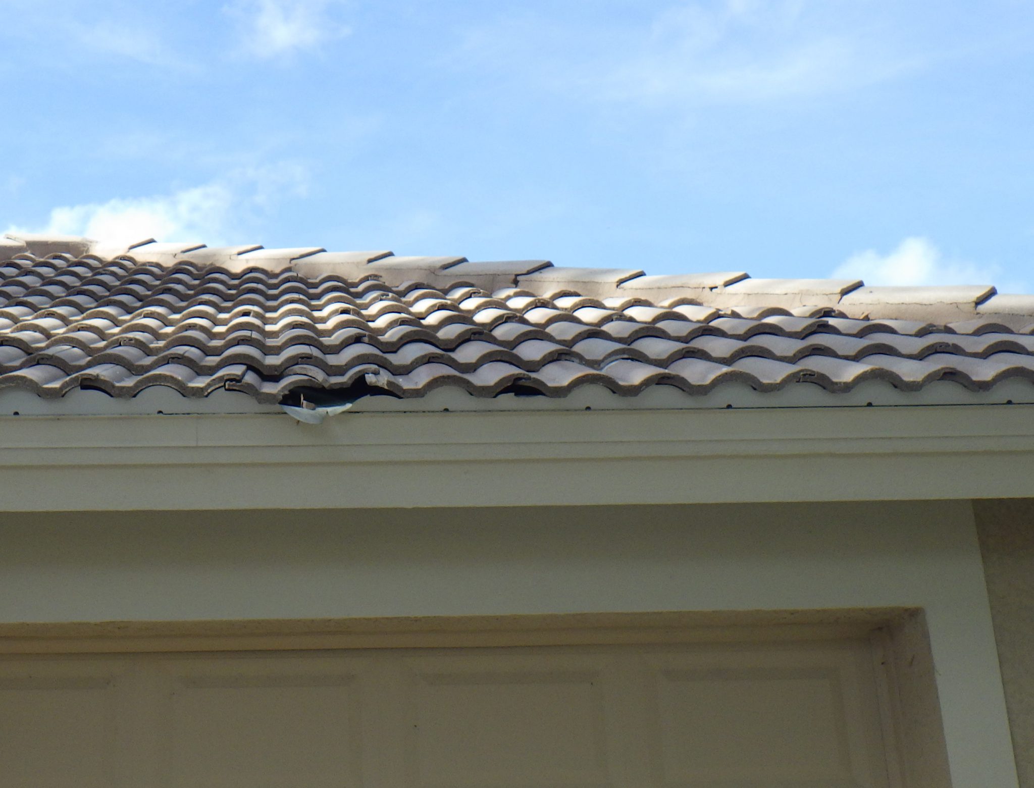 Why Replace My Broken Roofing Tiles?
